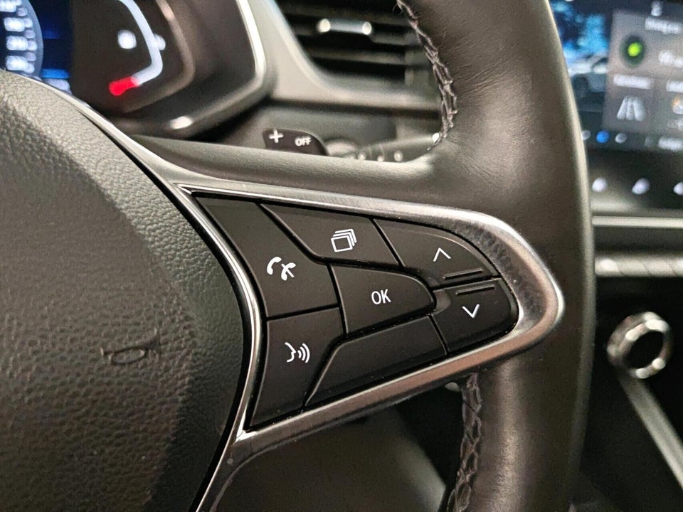 Renault Captur 1,3 TCe 130 Intens EDC 5d