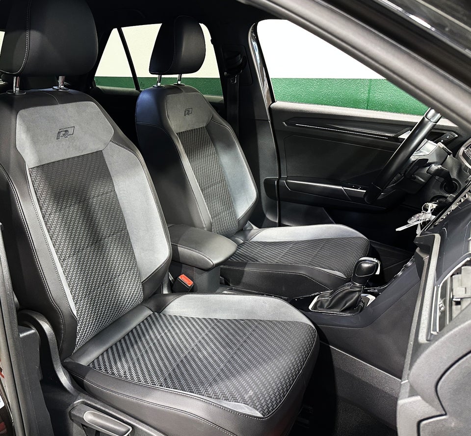 VW T-Roc 1,5 TSi 150 R-line DSG 5d