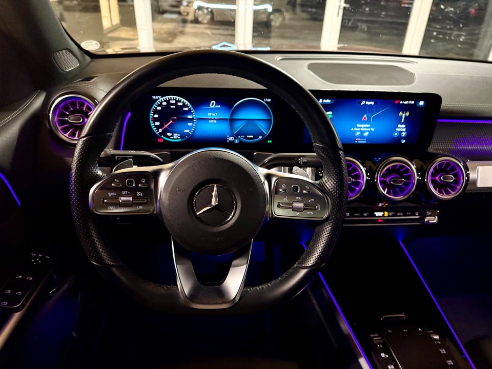 Mercedes EQB300 4Matic 7prs 5d