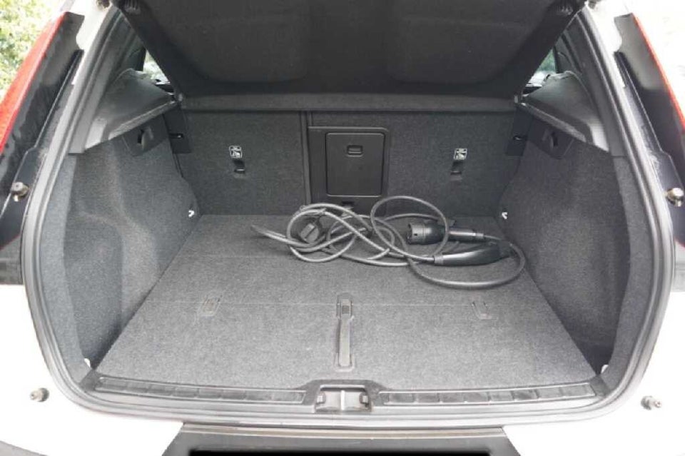 Volvo XC40 P8 ReCharge Twin Plus 5d