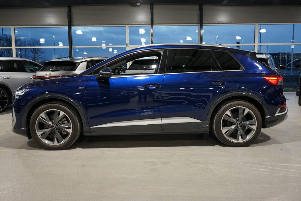 Audi Q4 e-tron 45 S-line 5d