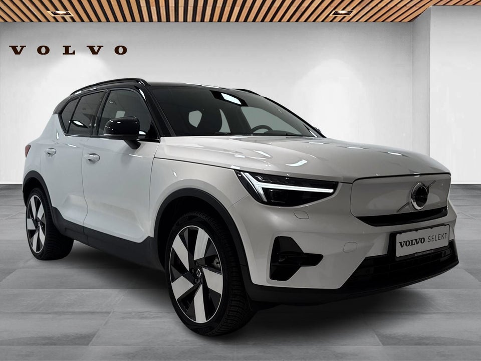 Volvo XC40 ReCharge Extended Range Plus 5d