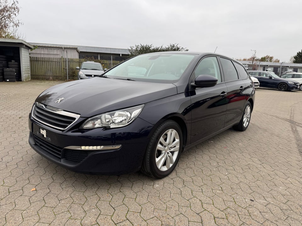 Peugeot 308 1,6 BlueHDi 120 Style SW 5d