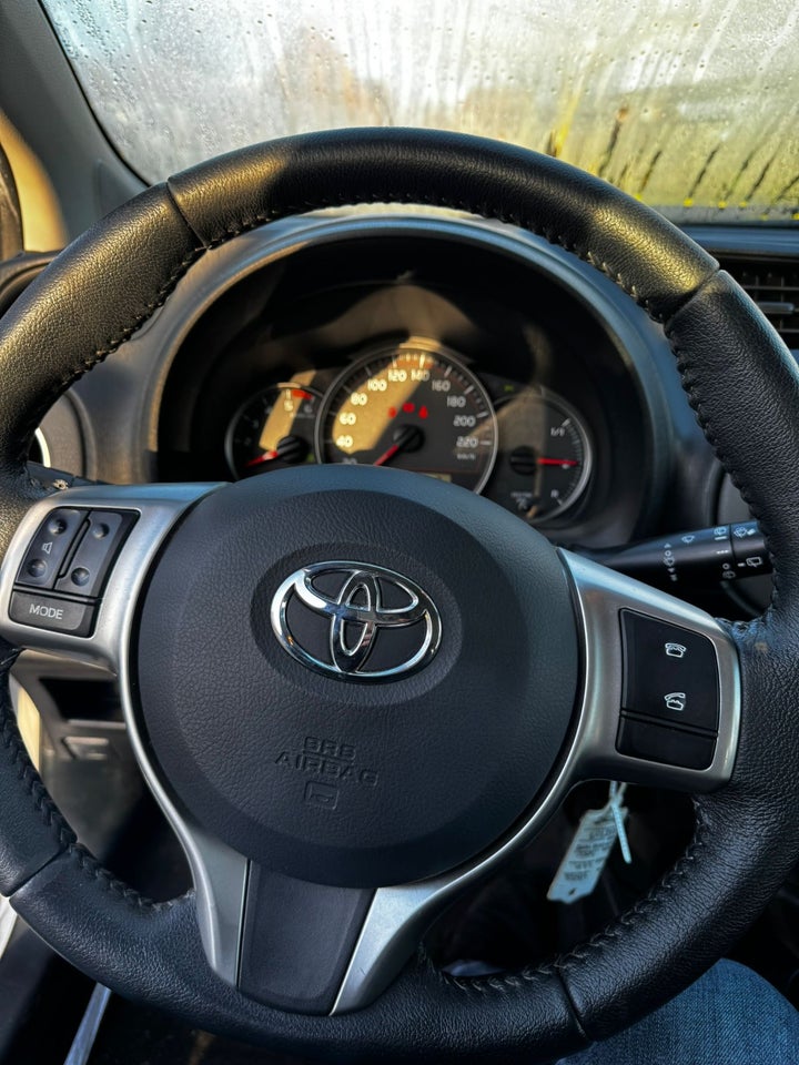 Toyota Yaris 1,4 D-4D T2 Touch 5d