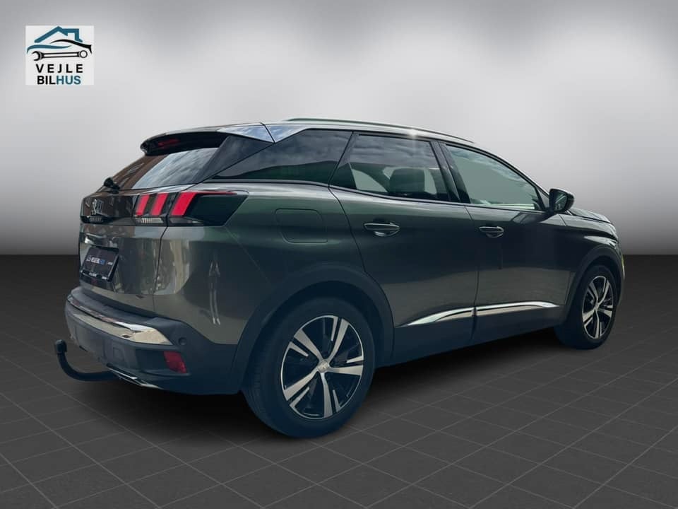 Peugeot 3008 1,2 e-THP 130 Allure EAT6 5d