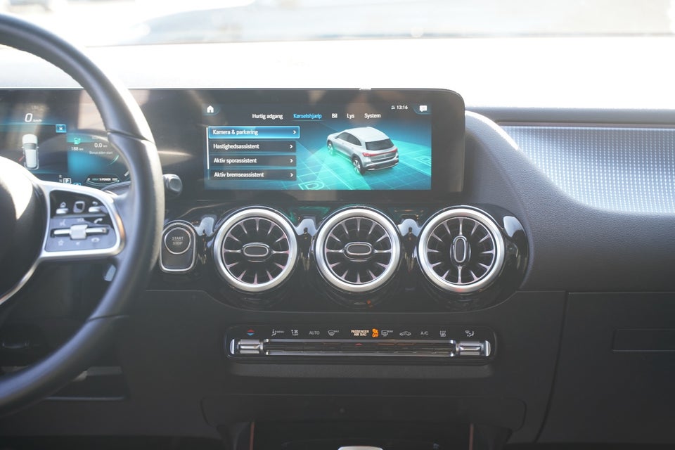 Mercedes EQA250 Progressive Line 5d