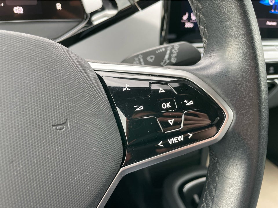 VW ID.3 58 Family 5d