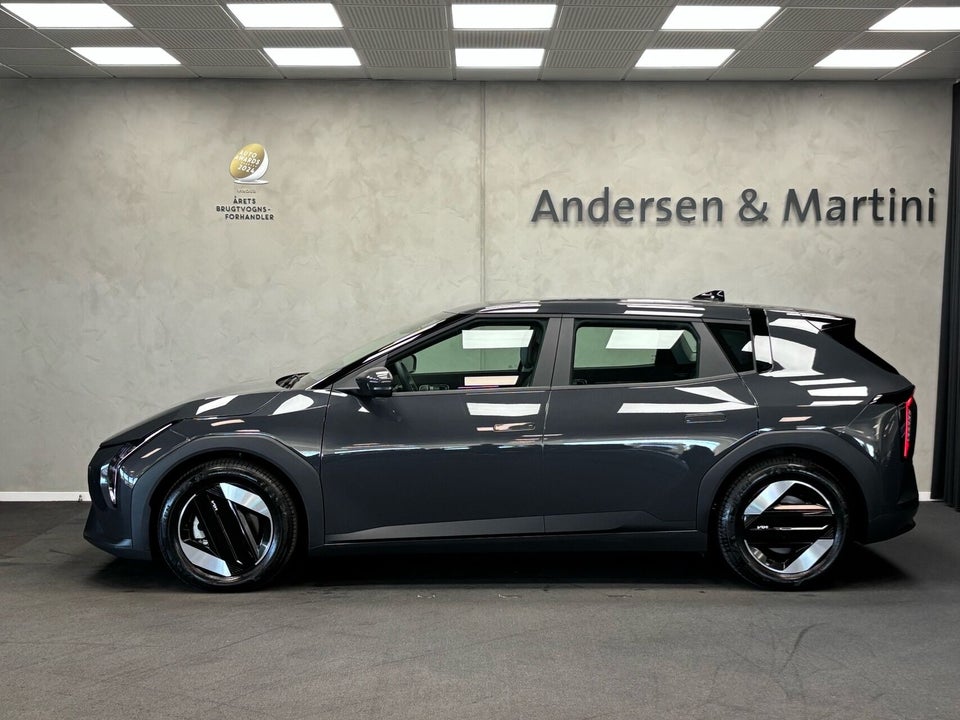 Kia EV4 58 Standard Range Access 5d