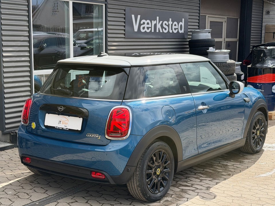 MINI Cooper SE Maximise 3d