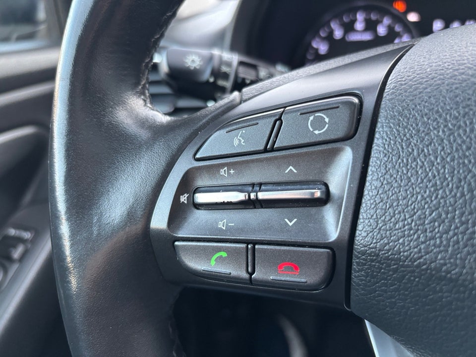 Hyundai i30 1,4 T-GDi Premium stc. DCT 5d