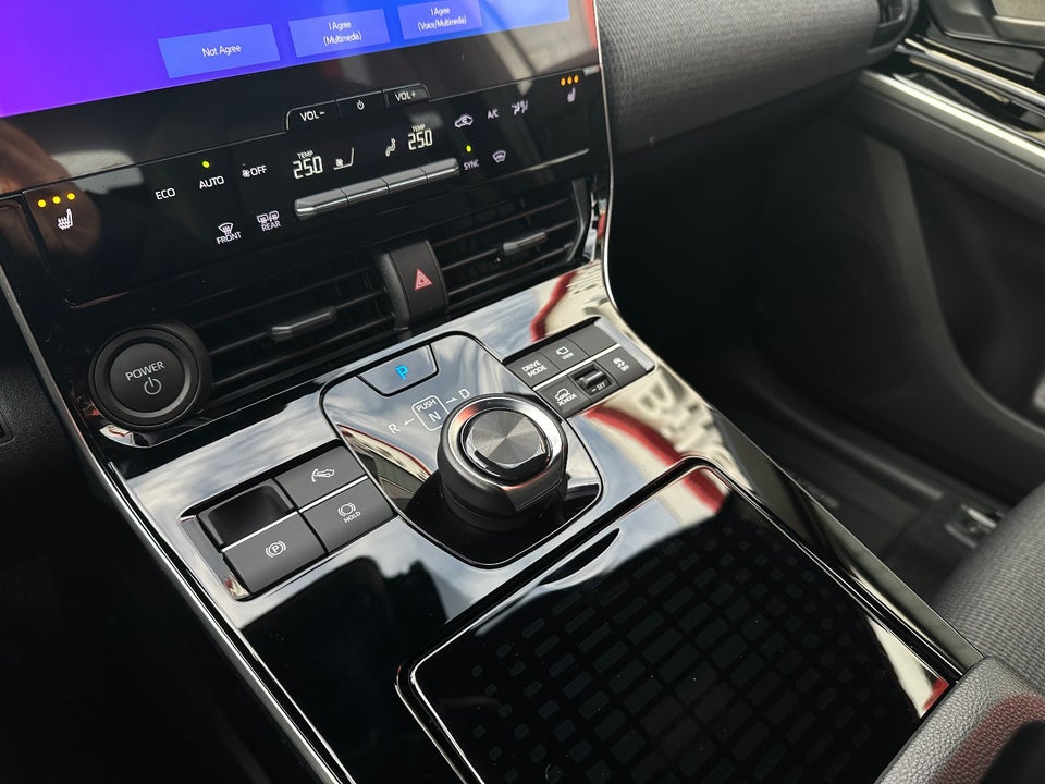 Subaru Solterra 71 Limited 5d