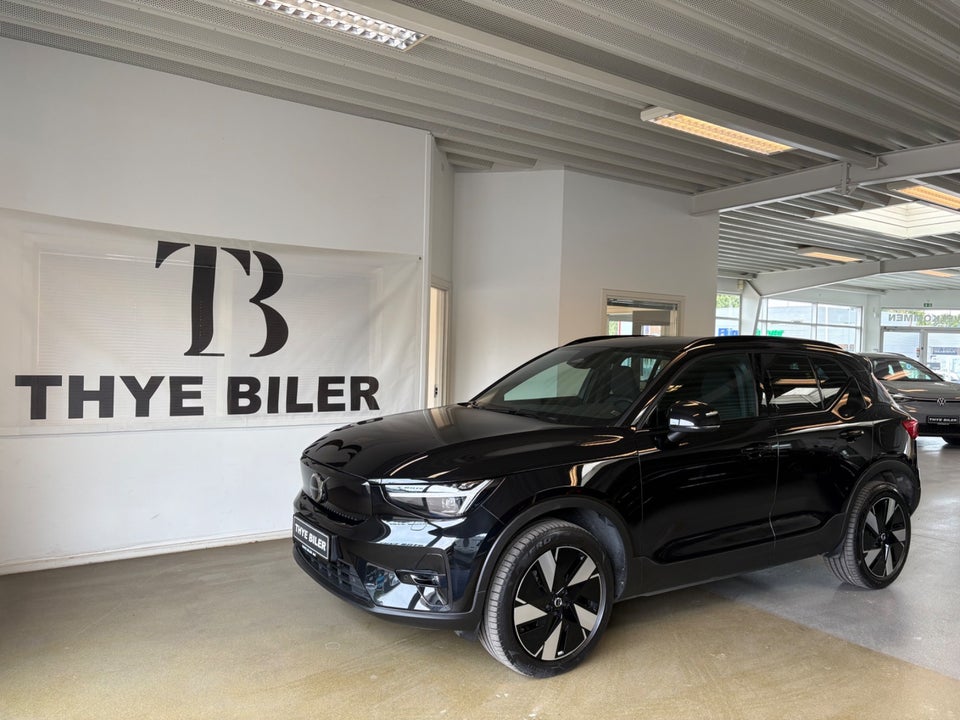 Volvo EX40 Twin Performance Plus 5d