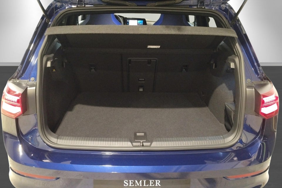 VW Golf VIII 1,4 GTE DSG 5d