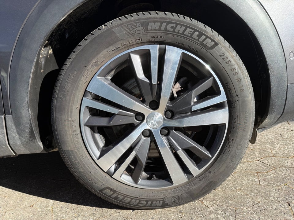 Peugeot 3008 1,6 Hybrid Allure Pack EAT8 5d