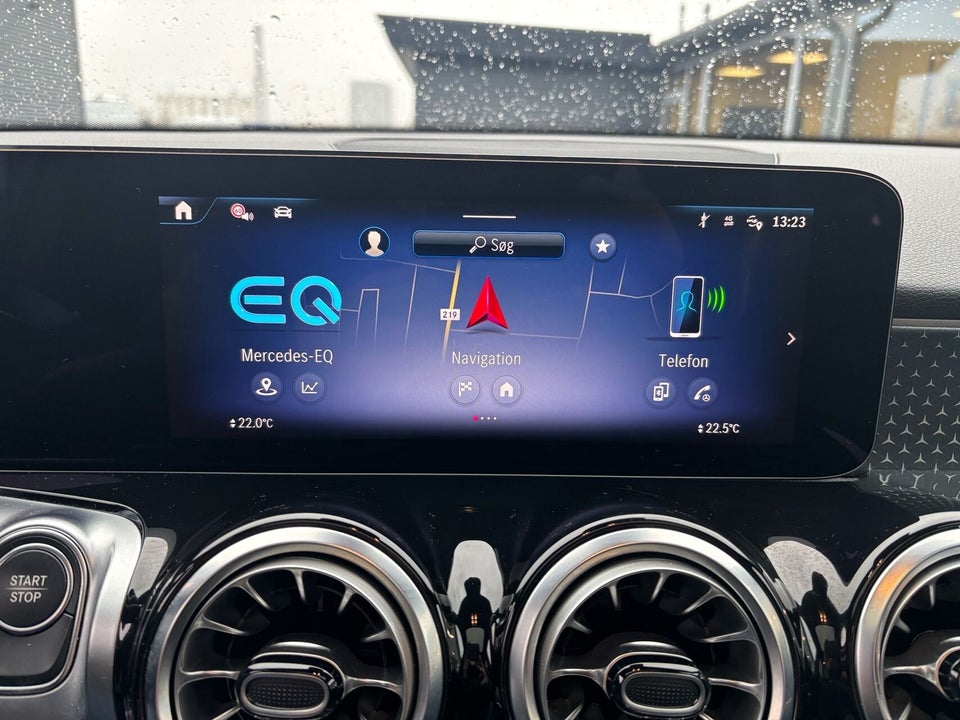 Mercedes EQB300 Progressive 4Matic 5d