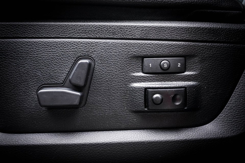 Dodge RAM 1500 5,7 V8 Laramie Crew Cab aut. 4x4 4d