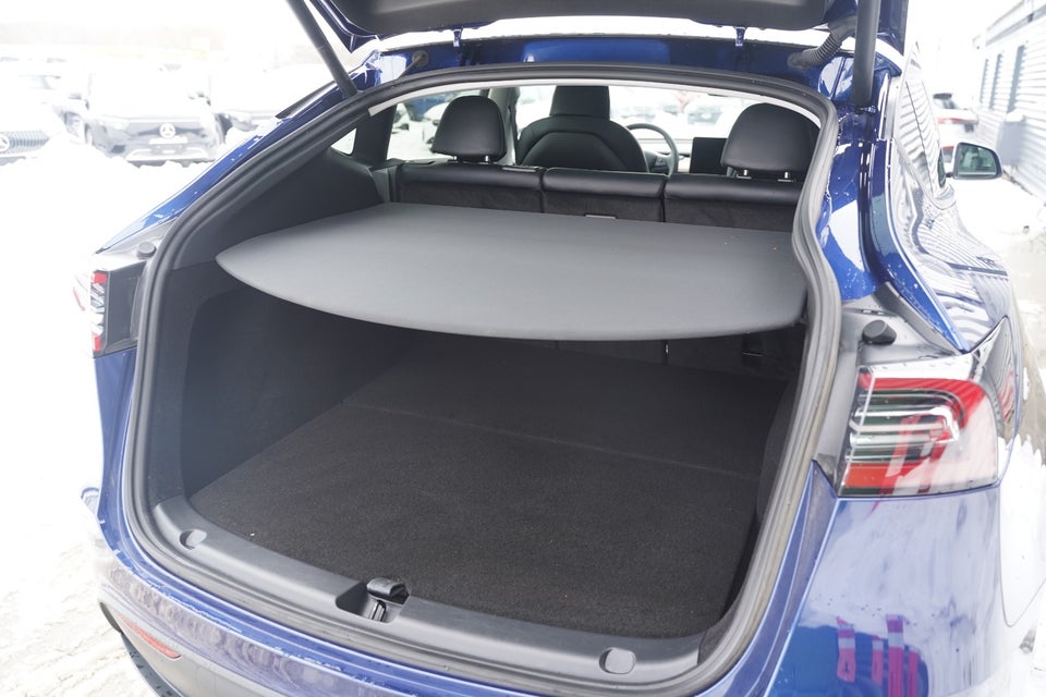 Tesla Model Y Long Range RWD 5d
