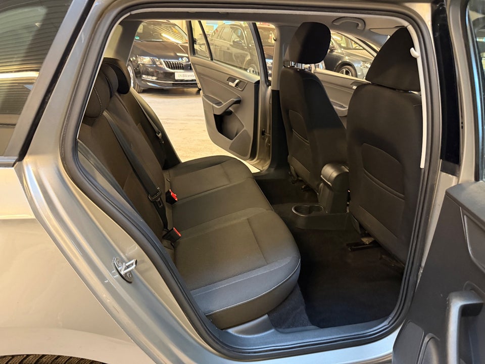 Skoda Rapid 1,2 TSi 105 Ambition Spaceback GreenTec 5d