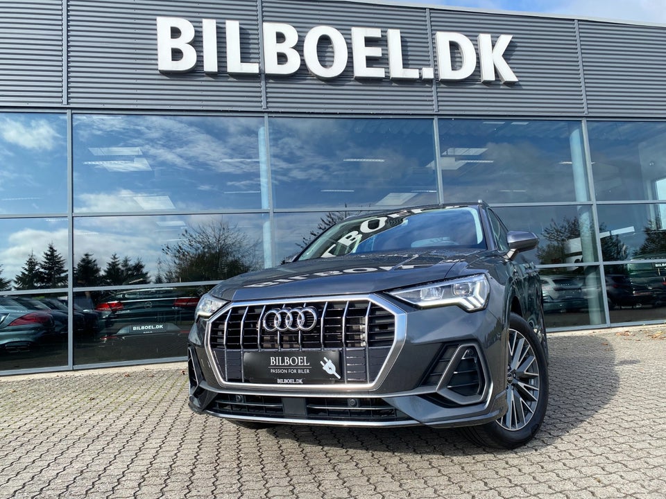Audi Q3 45 TFSi e S-line plus S-tr. 5d