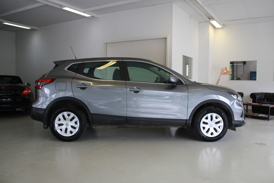 Nissan Qashqai 1,6 Dig-T 163 Visia 5d