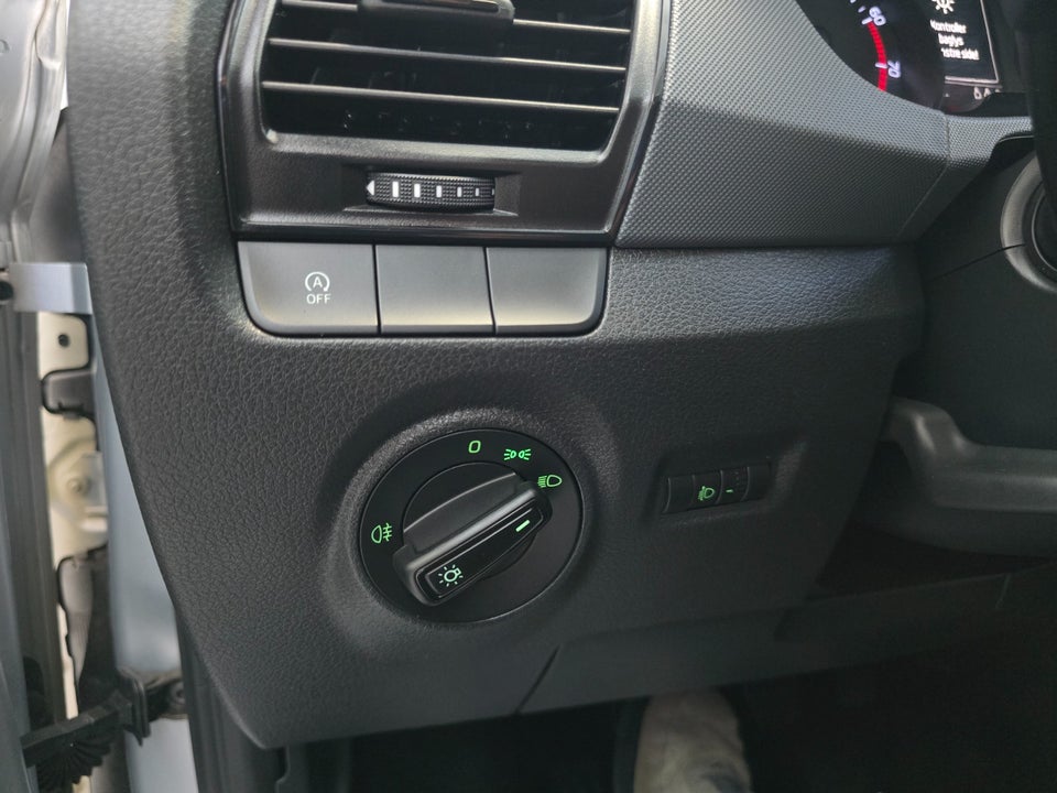 Skoda Fabia 1,0 MPi 75 Active Combi 5d