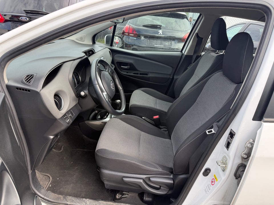 Toyota Yaris 1,5 Hybrid H2 e-CVT 5d