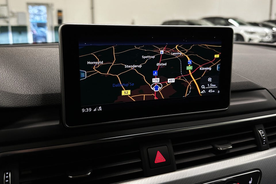 Audi A4 2,0 TDi 150 Sport Avant S-tr. 5d