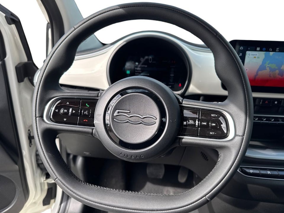 Fiat 500e 42 Icon 3d