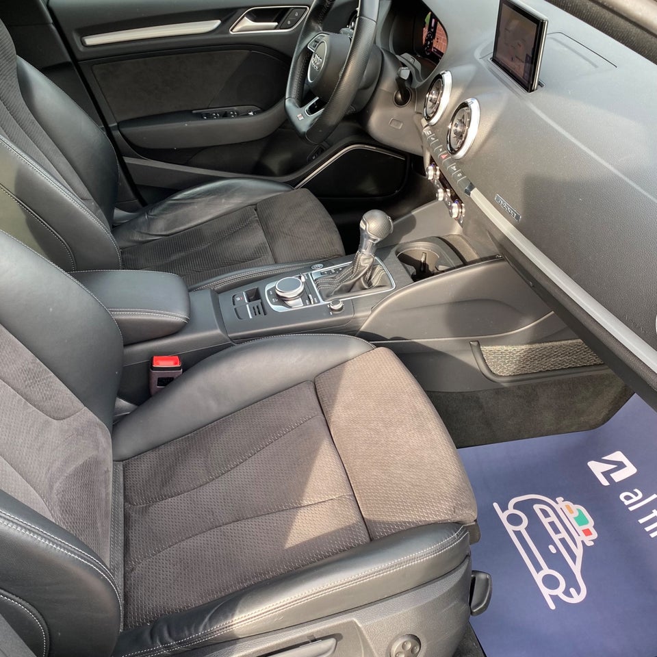 Audi A3 1,4 e-tron S-line Sportback S-tr. 5d