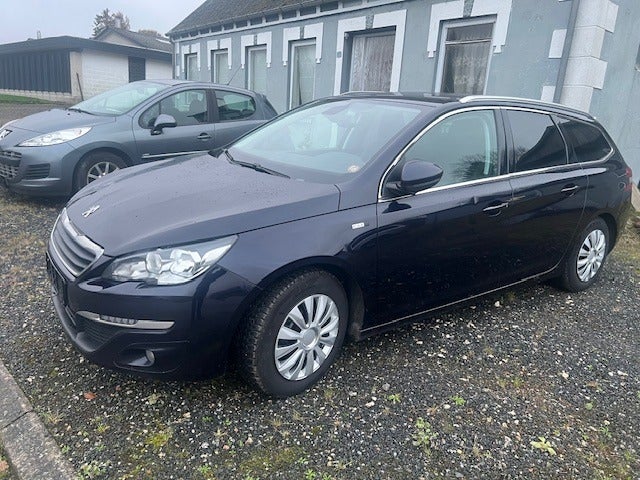 Peugeot 308 1,6 BlueHDi 120 Style SW 5d