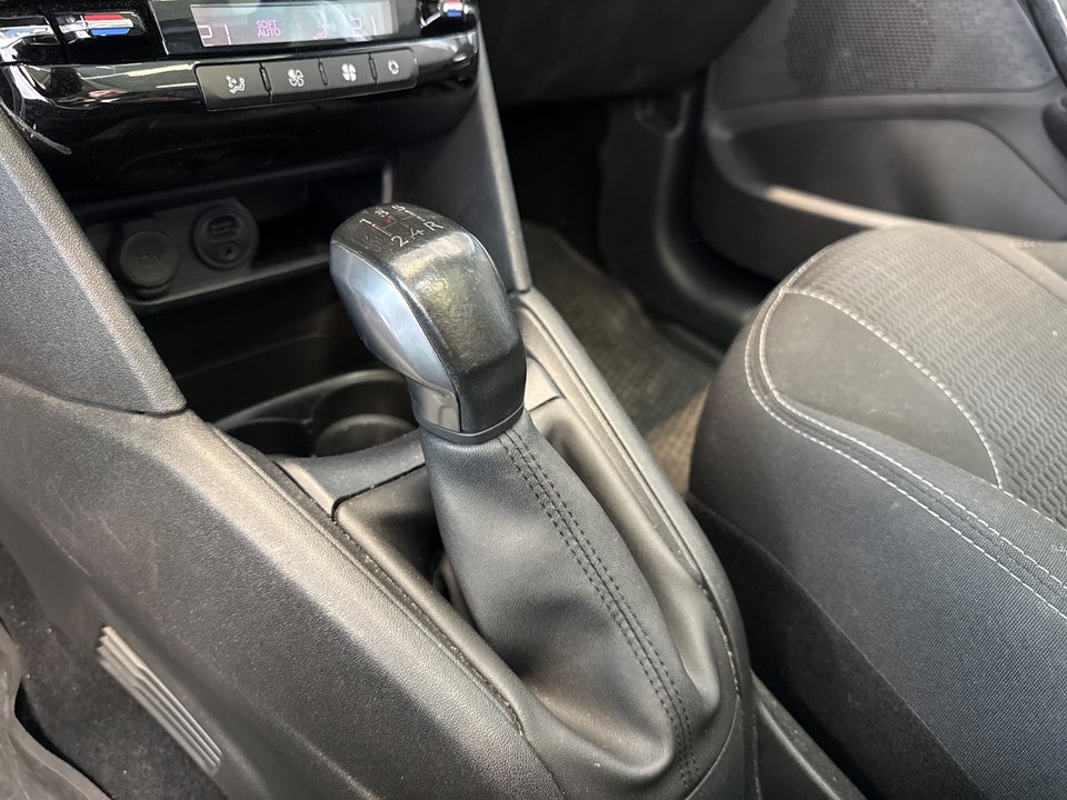 Peugeot 208 1,6 BlueHDi 100 Allure Sky 5d