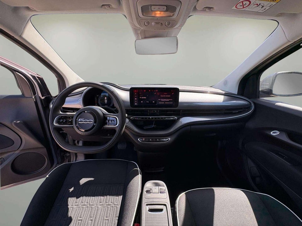 Fiat 500e 42 Icon 3d