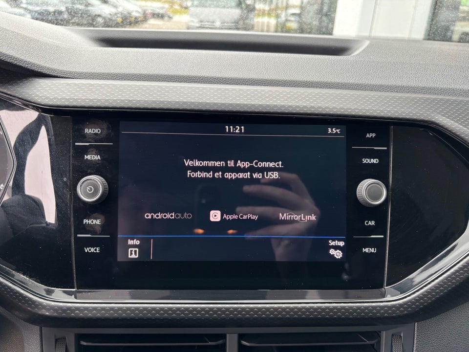 VW T-Cross 1,0 TSi 115 Life DSG 5d