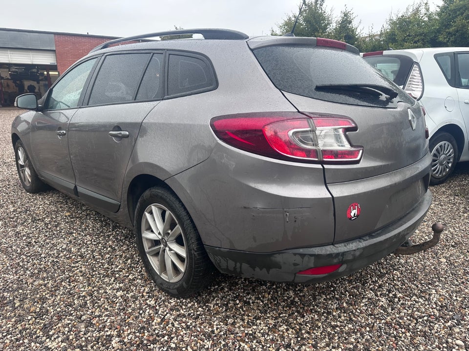 Renault Megane III 1,5 dCi 110 Dynamique 5d