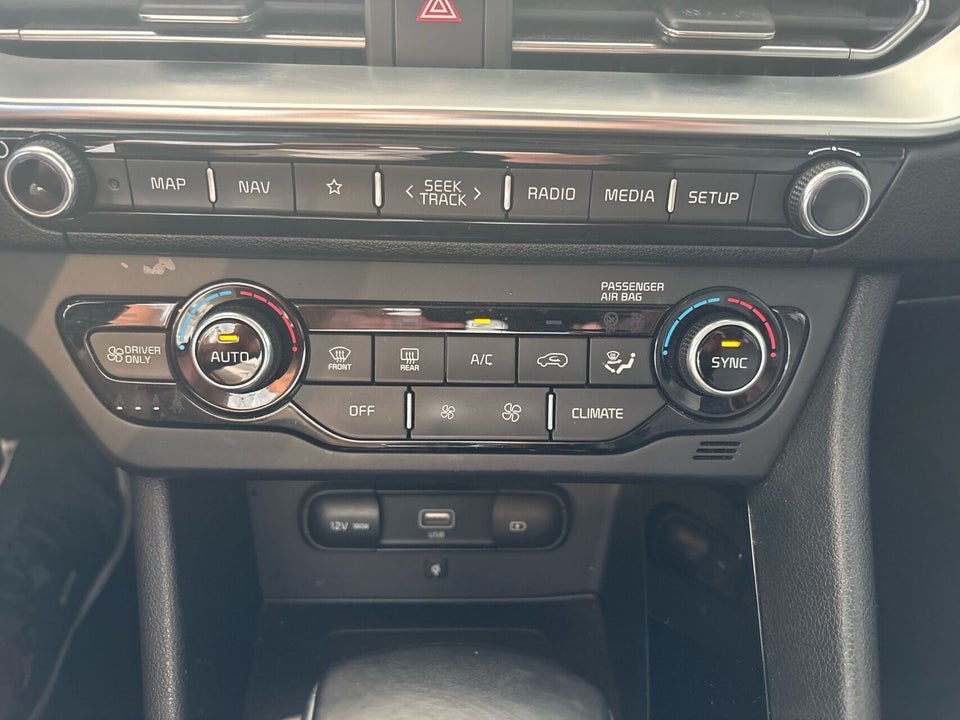 Kia Niro 1,6 PHEV Advance DCT 5d