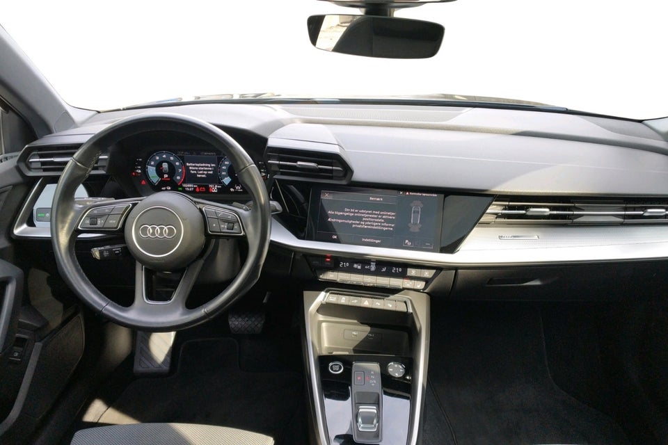Audi A3 40 TFSi e Prestige Sportback S-tr. 5d