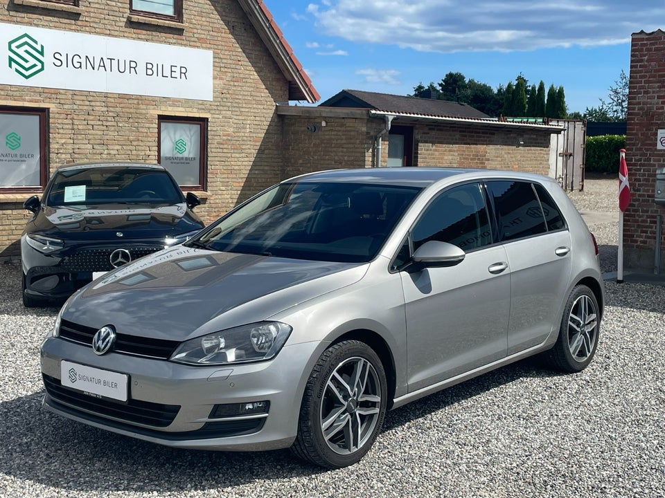 VW Golf VII 1,4 TSi 122 Comfortline BMT 5d