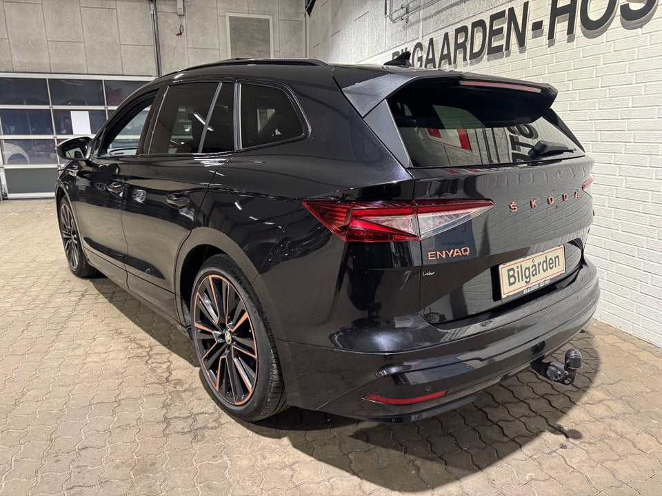 Skoda Enyaq 60 iV Founders Edition 5d
