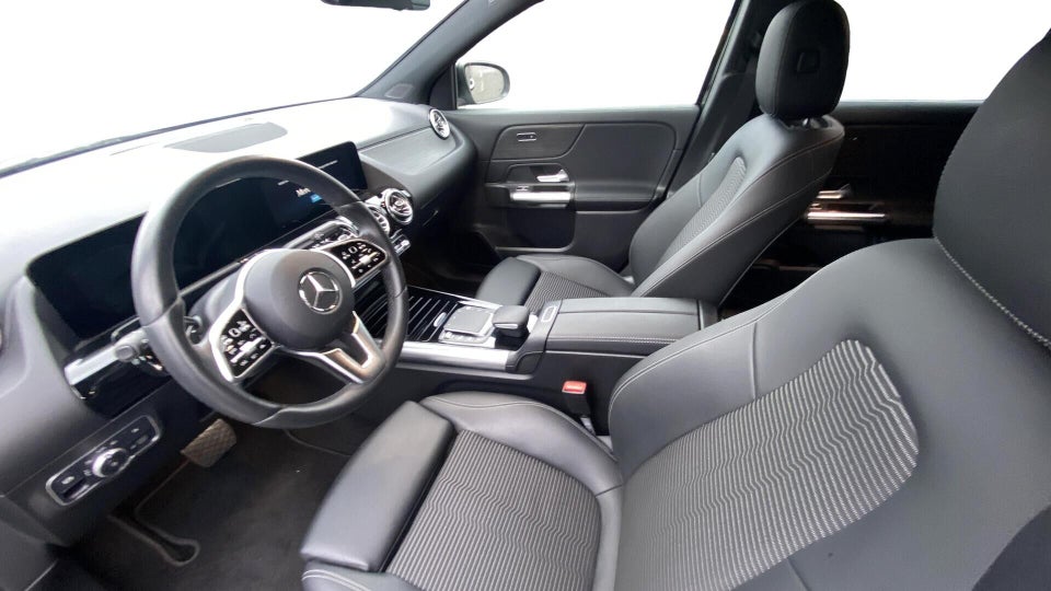 Mercedes EQA250 Progressive 5d