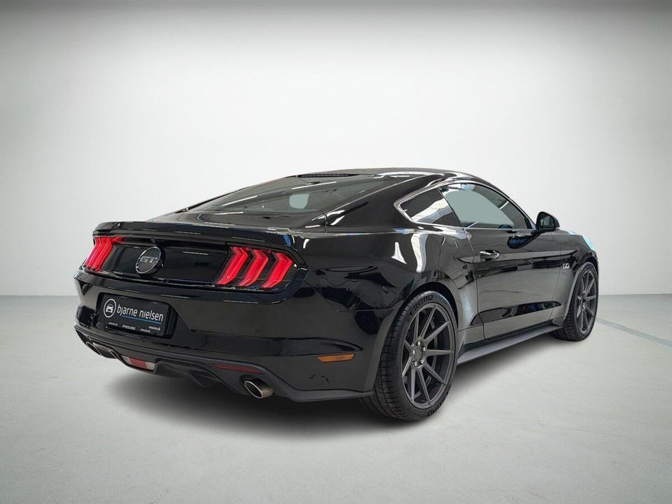Ford Mustang 5,0 V8 GT Fastback 2d