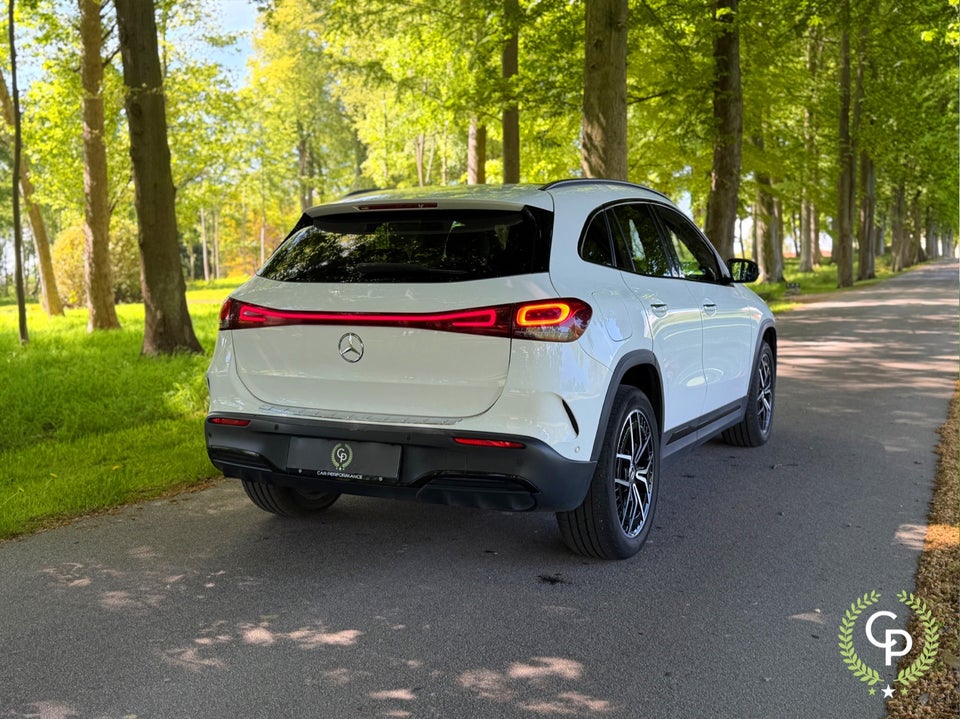 Mercedes EQA250 AMG Line 5d