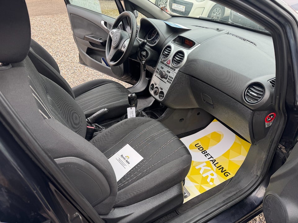 Opel Corsa 1,0 12V Enjoy 5d