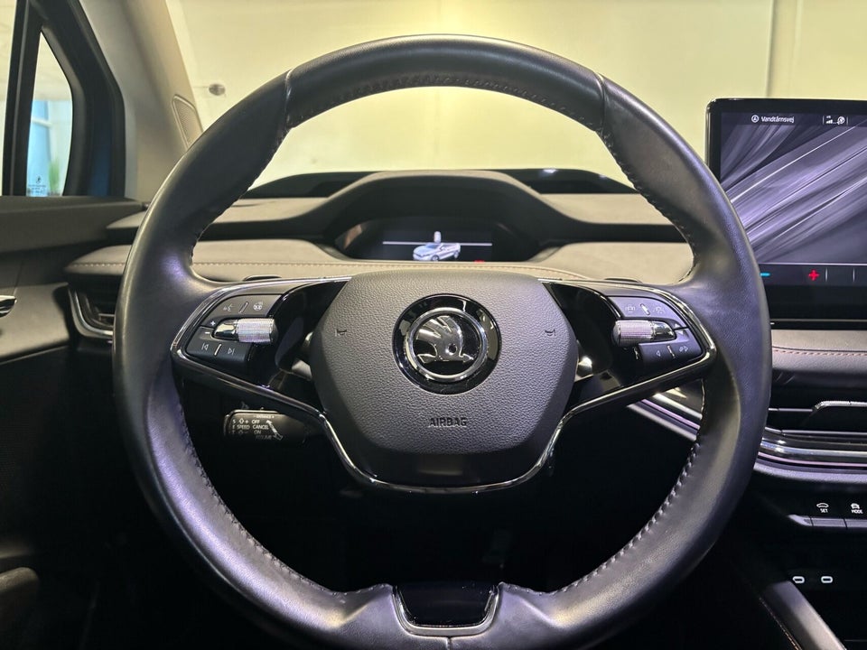 Skoda Enyaq 80 iV Selection Suite 5d