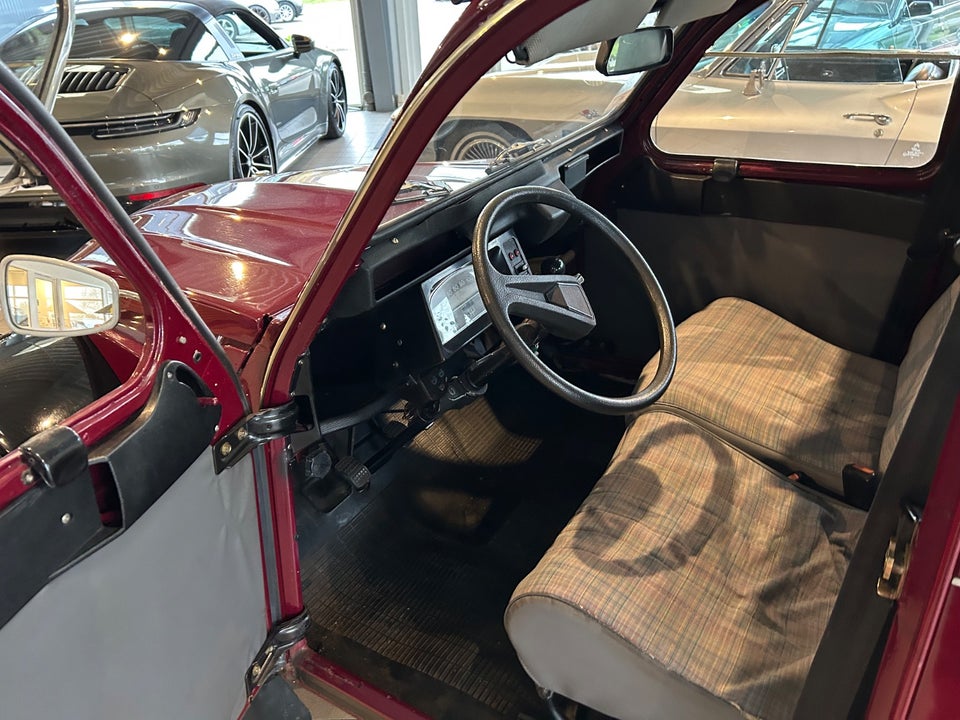 Citroën 2CV 0,6  4d