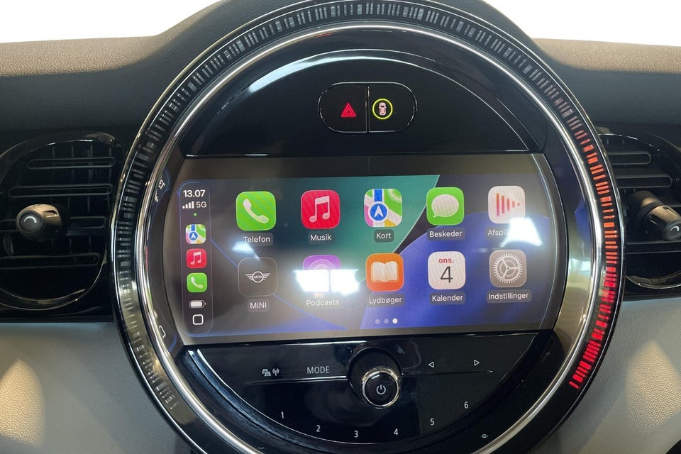 MINI Cooper SE Classic Trim 3d