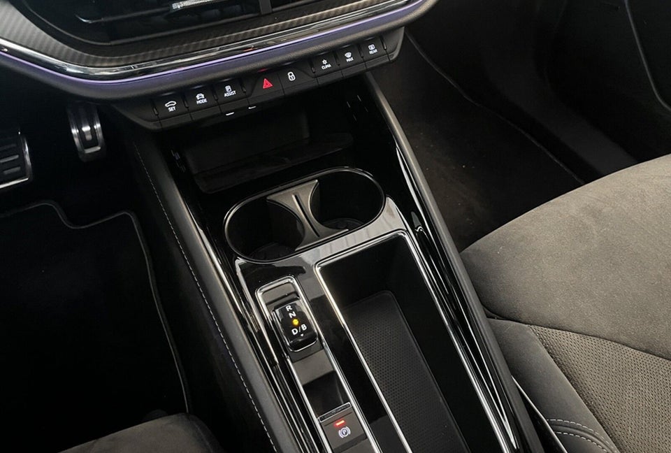 Skoda Enyaq 80x iV Sportline Maxx Coupé 5d