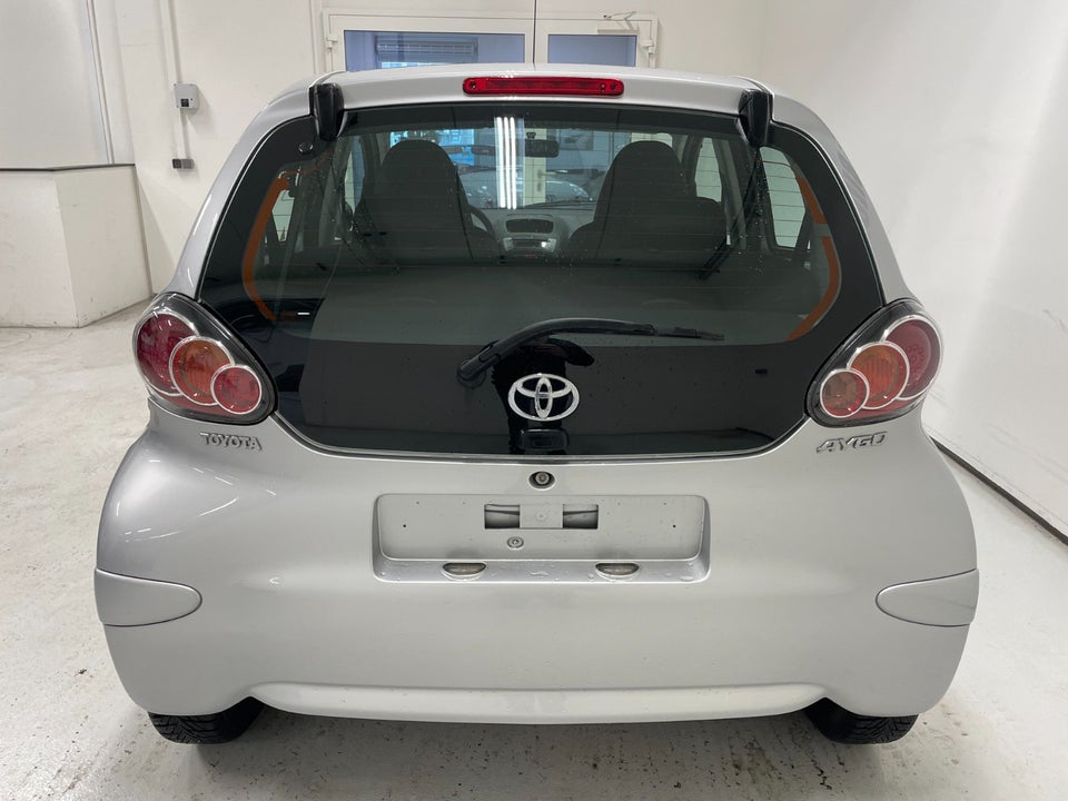 Toyota Aygo 1,0 VVT-i T1 5d