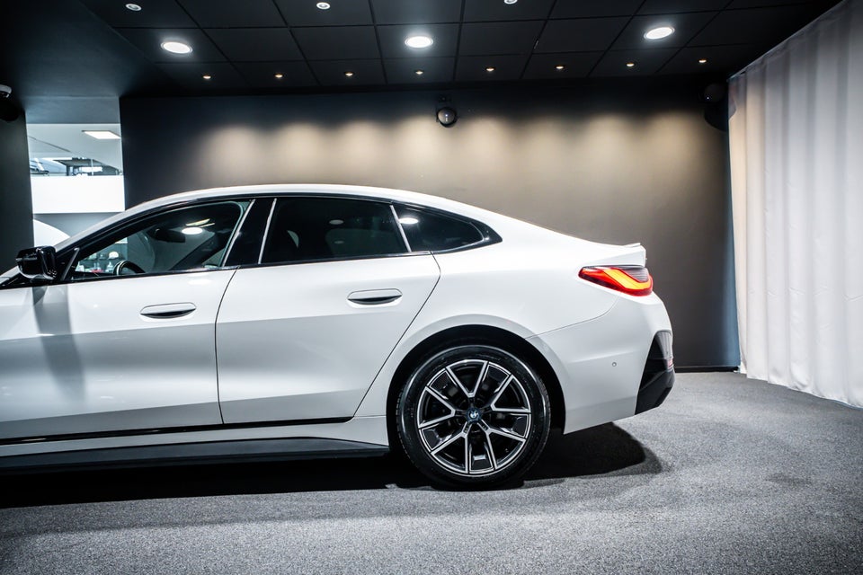 BMW i4 M50 Charged xDrive 5d