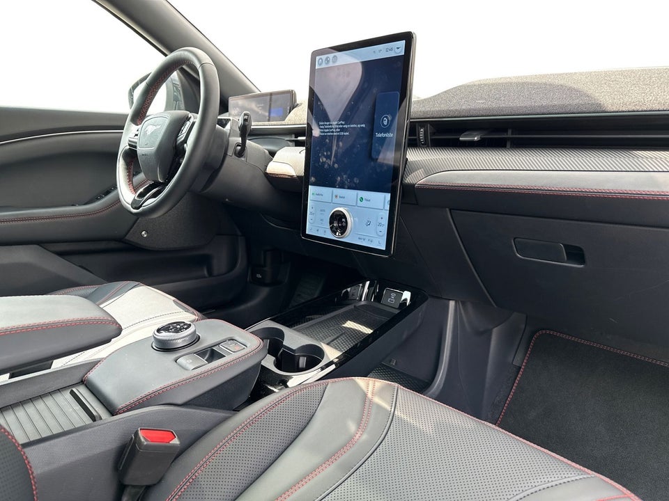 Ford Mustang Mach-E 75 Standard Range AWD 5d