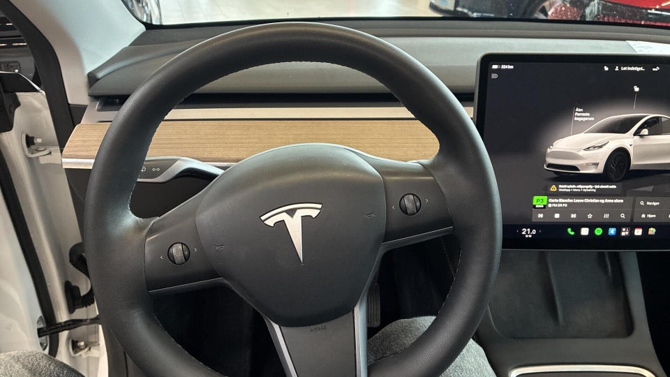 Tesla Model Y Long Range AWD 5d